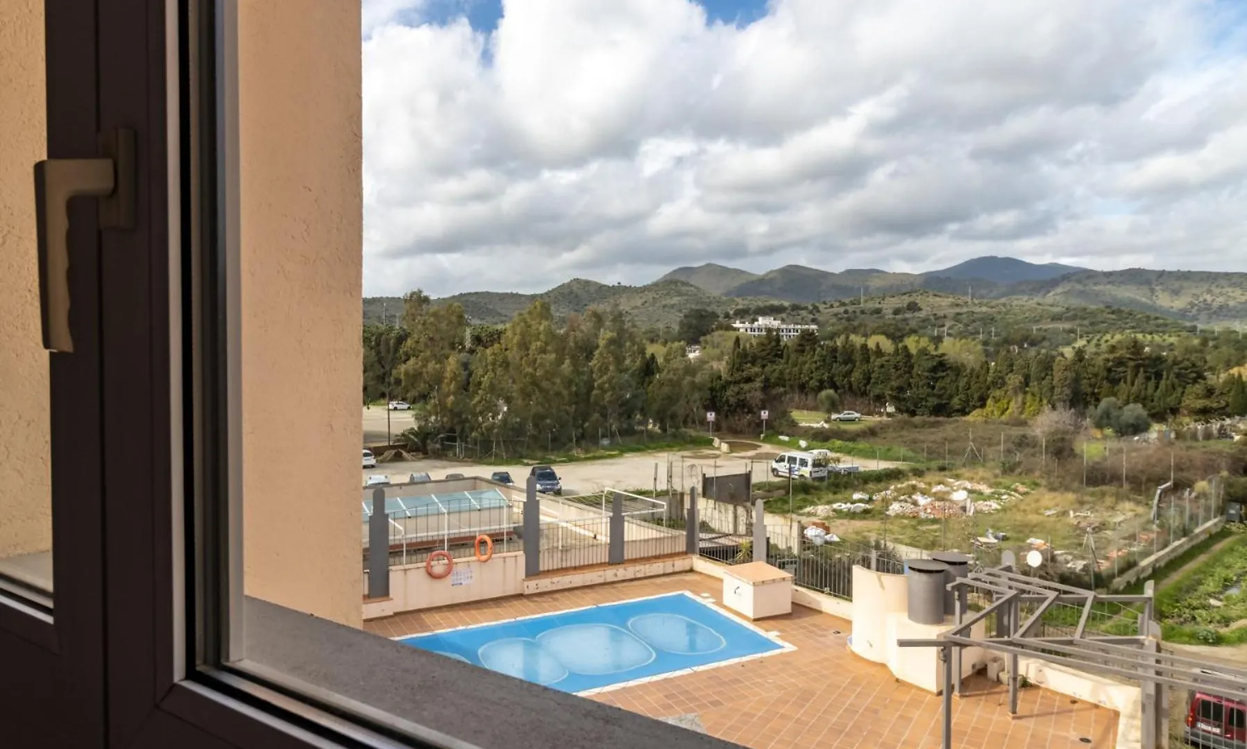 Port De Llanca 43 Atico Con Piscina Comunitaria 아파트 스페인